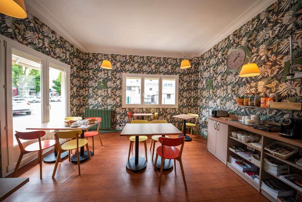 Hotel De Caen Restoran fotoğraf